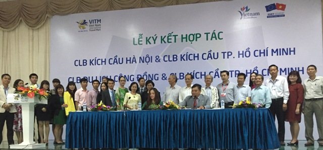 Lễ ký kết giữa Hiệp hội Du lịch Hà Nội và Hiệp hội Du lịch Khánh Hòa